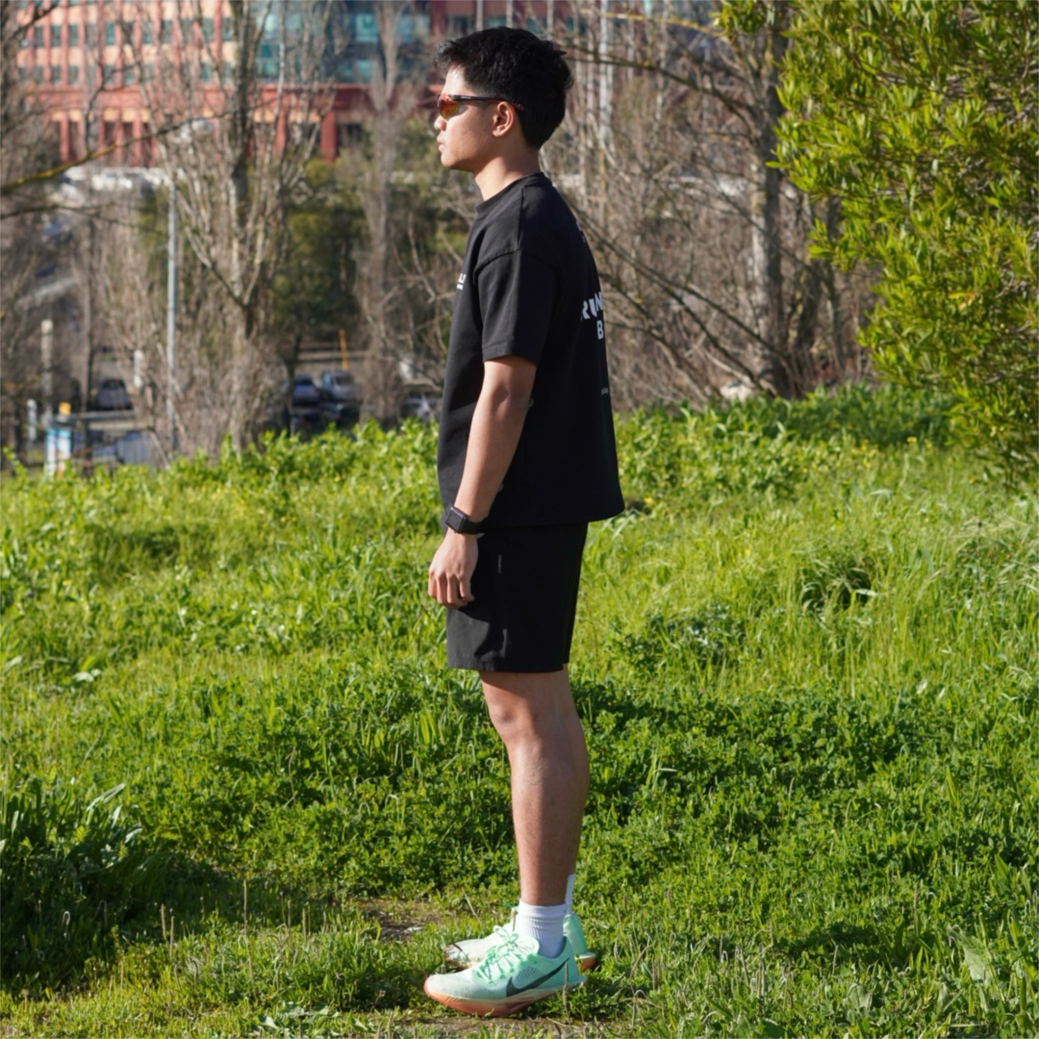 A running club offers motivation, training, and community. Join the fun!